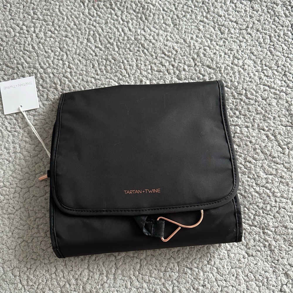 Tartan + Twine Black Travel Bag